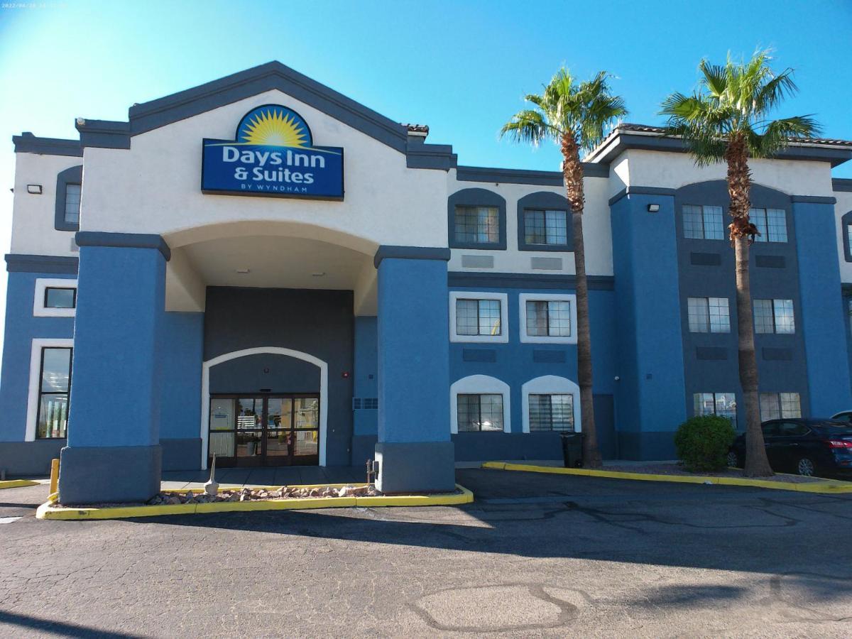 Days Inn & Suites By Wyndham Tucson/Marana Екстериор снимка