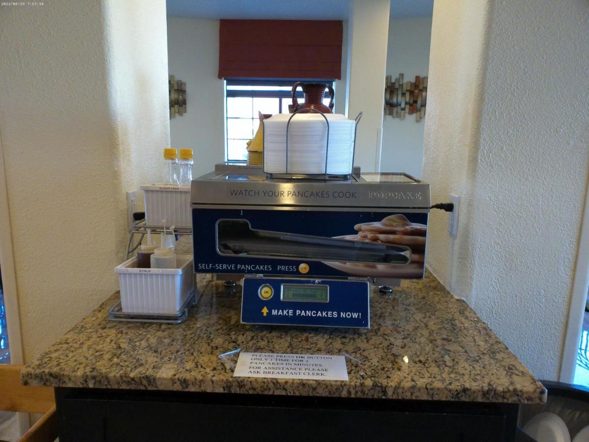 Days Inn & Suites By Wyndham Tucson/Marana Екстериор снимка