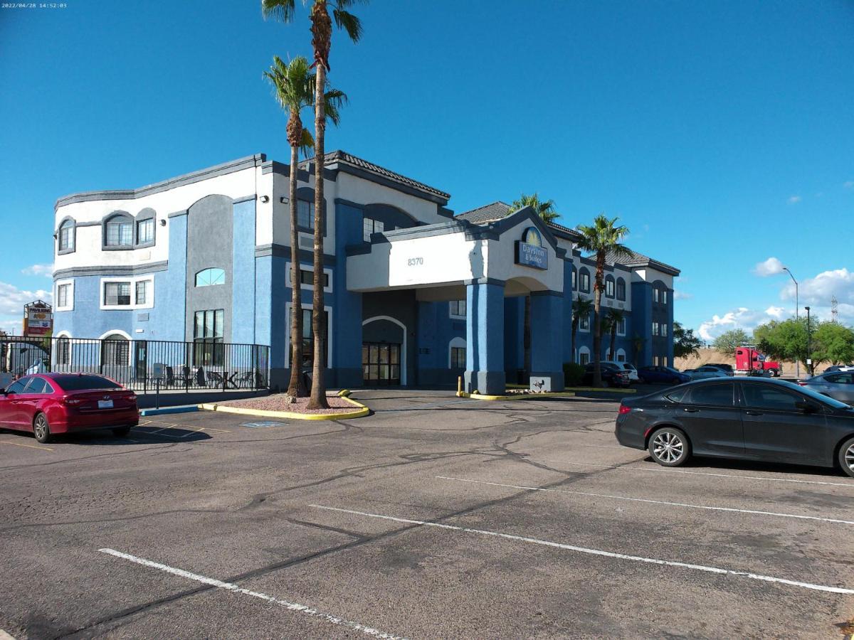 Days Inn & Suites By Wyndham Tucson/Marana Екстериор снимка