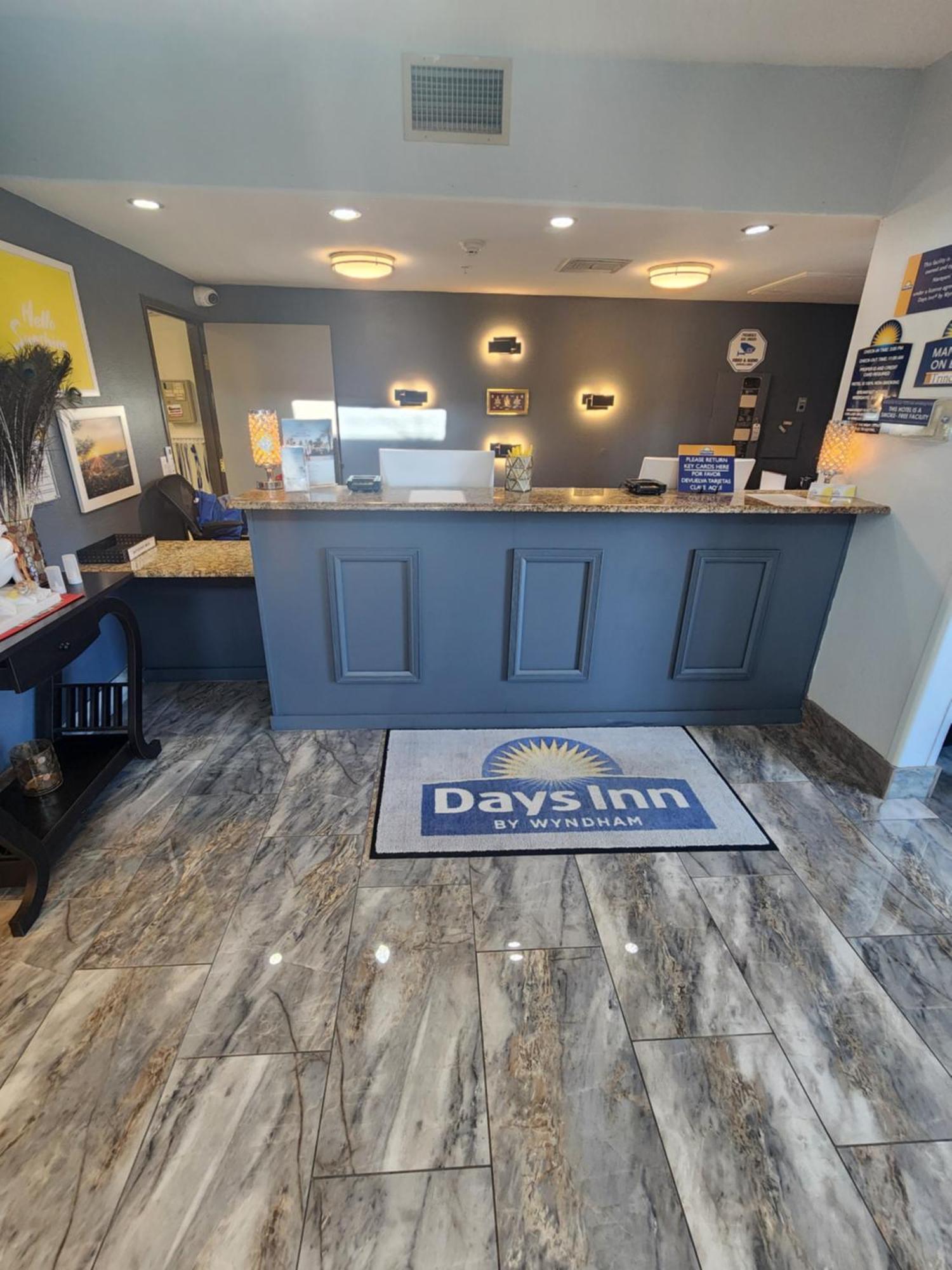 Days Inn & Suites By Wyndham Tucson/Marana Екстериор снимка
