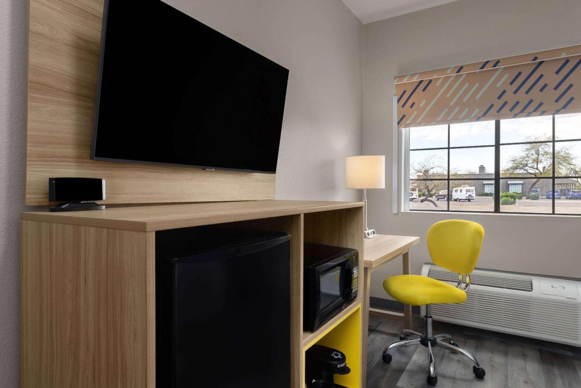 Days Inn & Suites By Wyndham Tucson/Marana Екстериор снимка