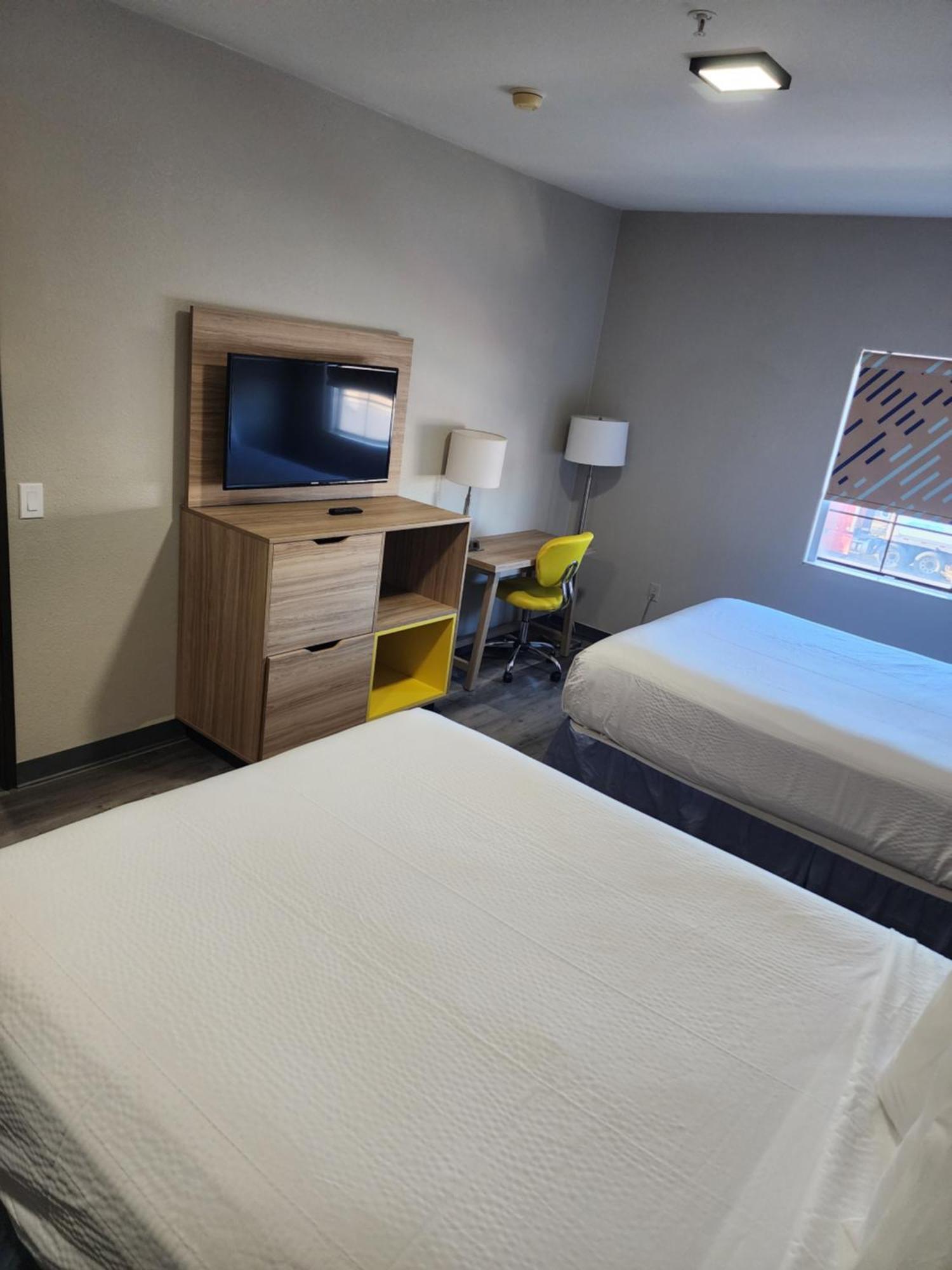 Days Inn & Suites By Wyndham Tucson/Marana Стая снимка